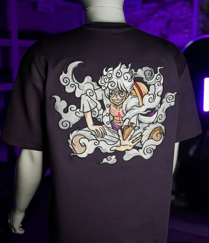 Embroidered Honoured One Black Relaxed T-Shirt