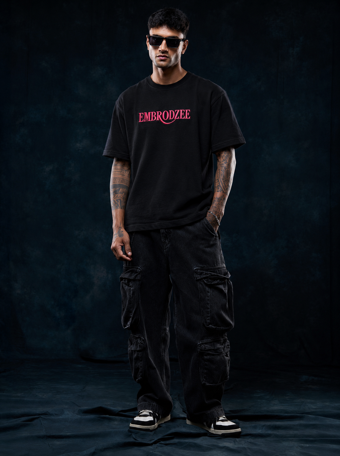 The Shadow Monarch - Solo Leveling Embroidered Oversized T-Shirt