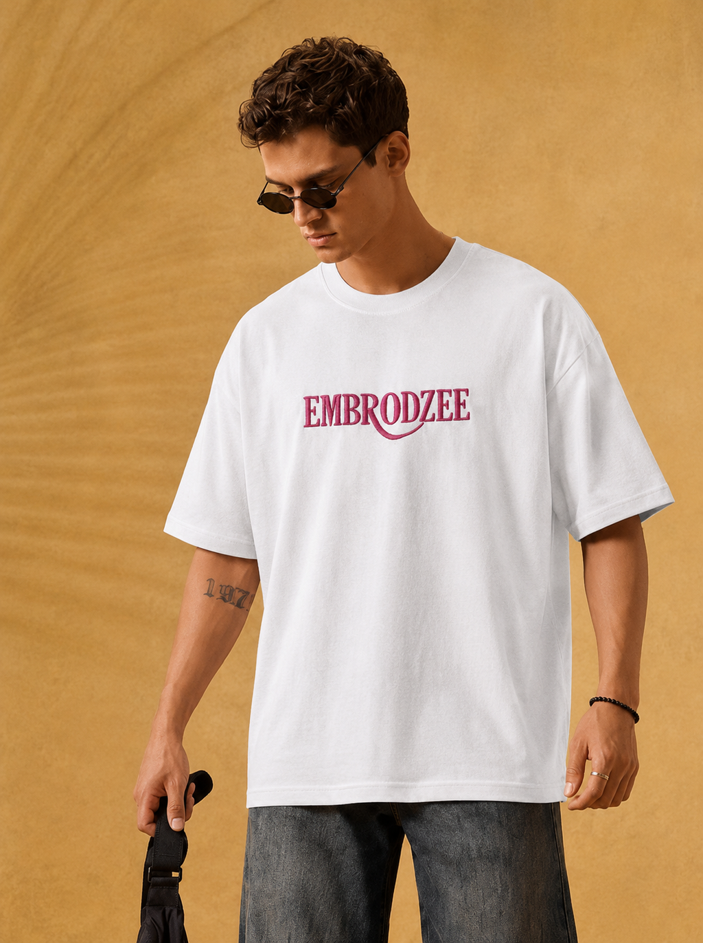The Shadow Monarch - Solo Leveling Embroidered Oversized T-Shirt